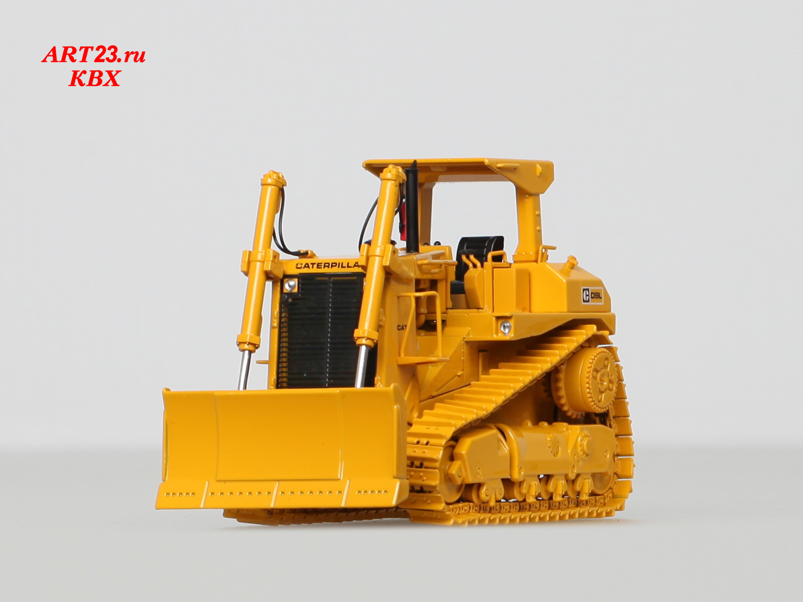 Caterpillar D9l Track Type Tractor With Push Blade — Каталог К В Х