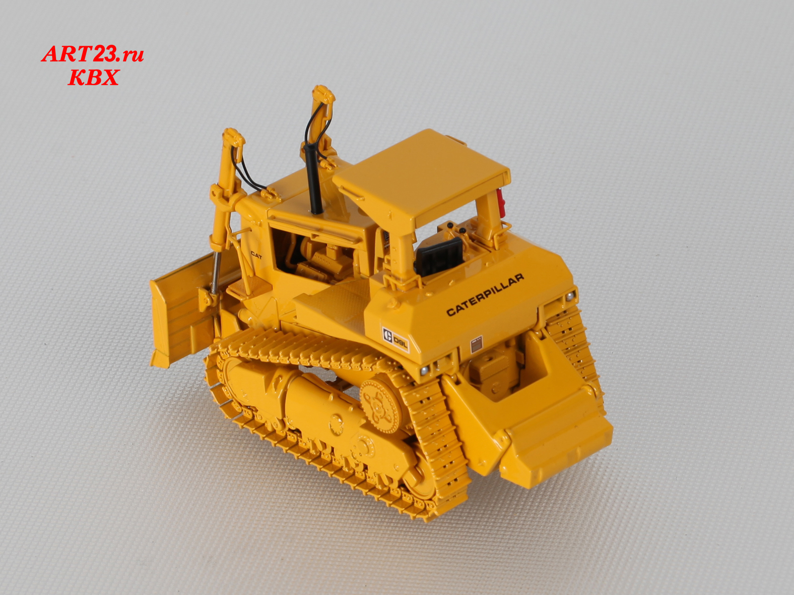 Caterpillar D9l Track Type Tractor With Push Blade — Каталог К В Х