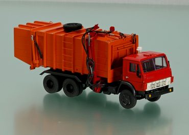 КО-415А мусоровоз на шасси КамАЗ-53213