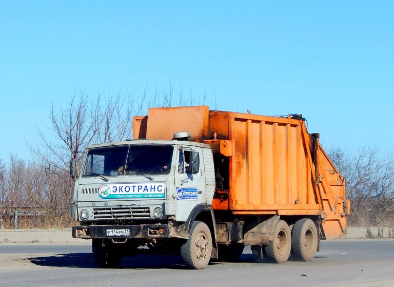 КО-427 мусоровоз задней загрузки на шасси КамАЗ-53213