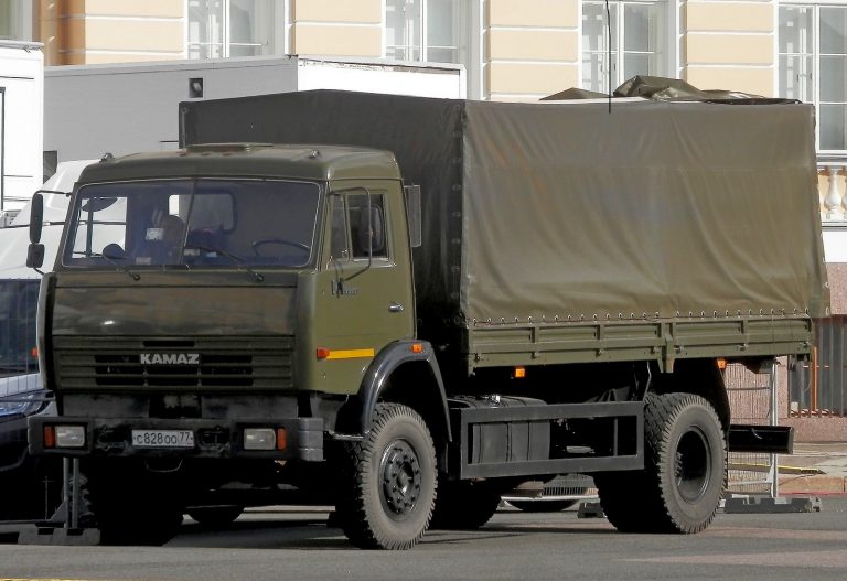 КамАЗ-43253 среднетоннажный бортовой грузовик