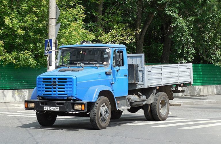 ЗиЛ-4333 бортовой грузовик