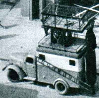 Автомобиль-вышка для обслуживания контактной сети трамвая и троллейбуса на шасси ЗиС-150