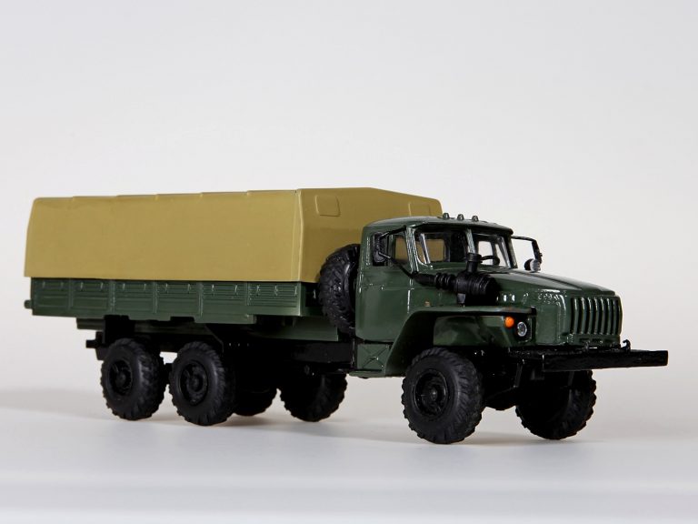 Урал-4320-0911-30 6х6 бортовой автомобиль многоцелевого назначения
