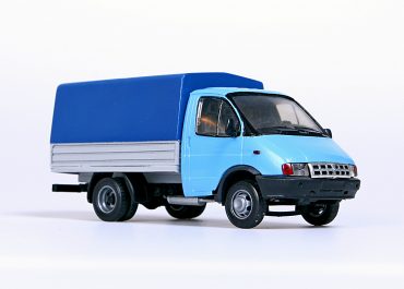 ГАЗ-33021 «ГАЗель» бортовой малотоннажный грузовик