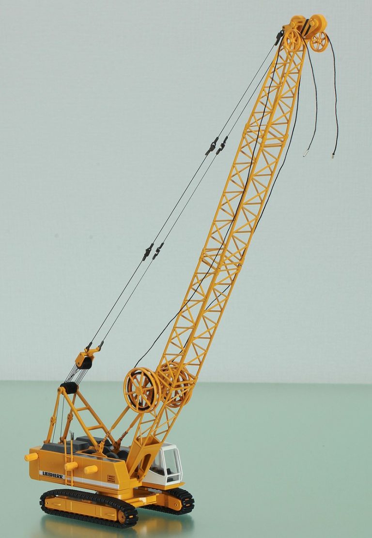 Liebherr HS843HD Litronic hydraulic crawler crane