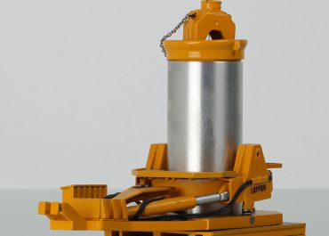 Grapple drilling: Leffer VRM 2000 KL  hydraulic casing oscillator