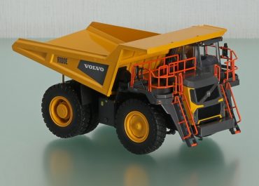 Volvo R100E Mining Truck