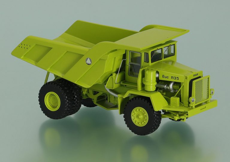 Euclid R-35 74TD off-road Mining Truck