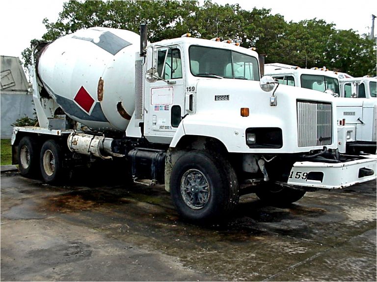 Schwing BPL 600 HD KVM 23 «Bard Concrete» truck-mounted concrete pump
