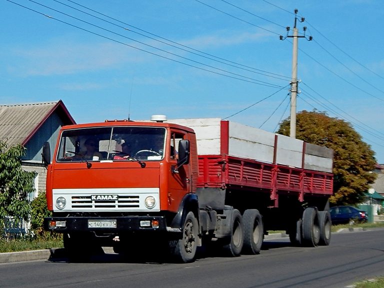 КамАЗ-5410 седельный тягач с полуприцепом ОдАЗ-9370 (КЗАП-9370)
