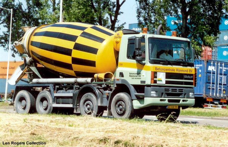 Stetter AM-9FHN «Gumbmann» truck mixer