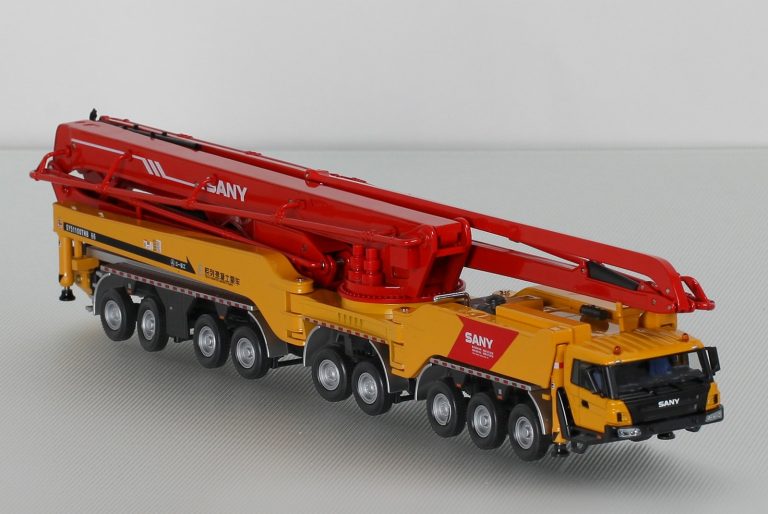Sany SY51100THB 86M truck-mounted concrete pump with boom