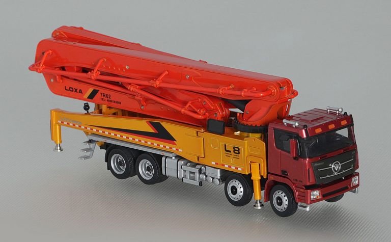Foton Loxa 7R62 62M L8 truck-mounted concrete pump with boom