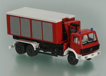 WLF 2 fire truck on the chassis Mercedes-Benz SK 2638 with crane Atlas 100.1