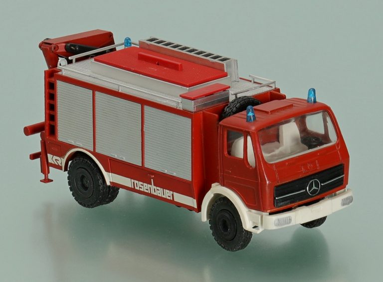 Rosenbauer RW RFC-11 fire emergency truck with crane and container first aid