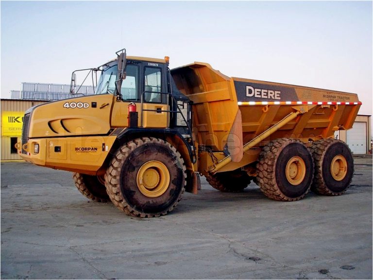 John Deere 400D articulated Dump Truck