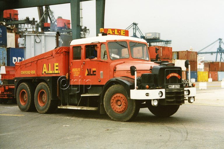 Road train «Abnormal Load Engineering, A.L.E.»  2 heavy haulage Scammell Contractor