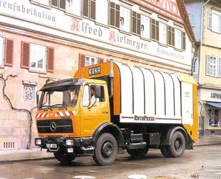 FAUN RotoPress 205-16.0 garbage truck on the chassis Mercedes-Benz SK 1728