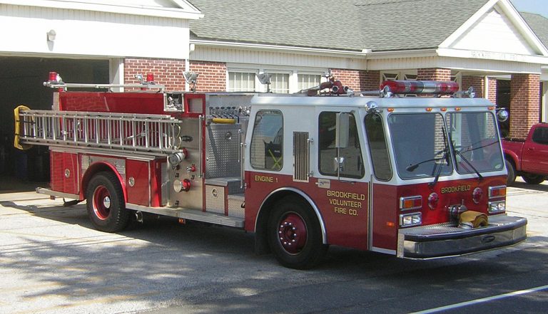 Emergency One Protector IV, Hurricane, fire pump truck