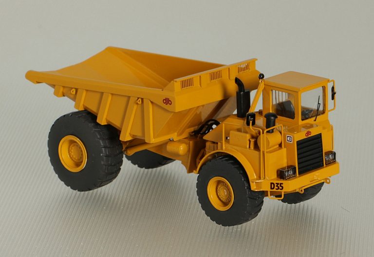 DJB D35/Caterpillar D35C all-terrain articulated Dump Truck