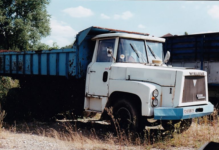 Willeme RD 201 rear dump truck