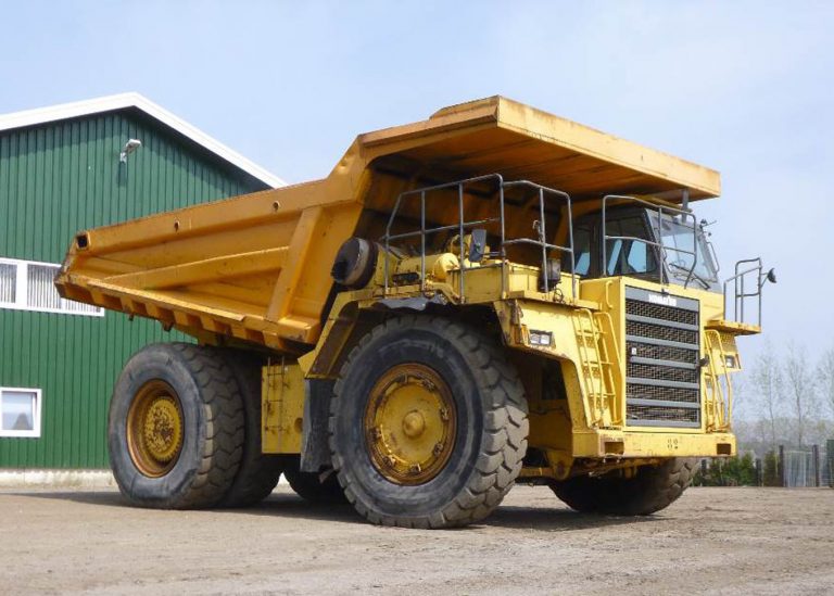 Komatsu HD 785-3 Mining off-road rear dump truck