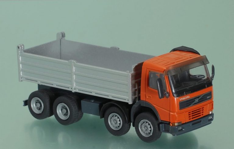 Volvo FM 12-420 three-way construction dump truckMeiller Kipper
