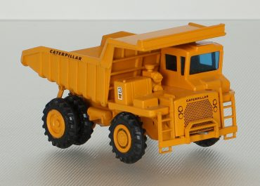 Сaterpillar 769B off-road Mining rear dump truck