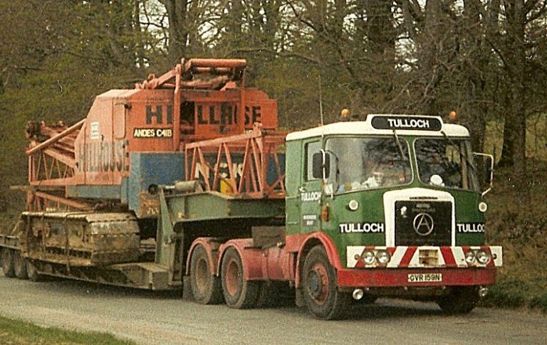 Seddon Atkinson Venturer T4566C «W. H. Malcolm Plant LTD» truck tractor, cab Mk II
