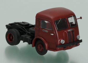 Panhard Movic truck tractor
