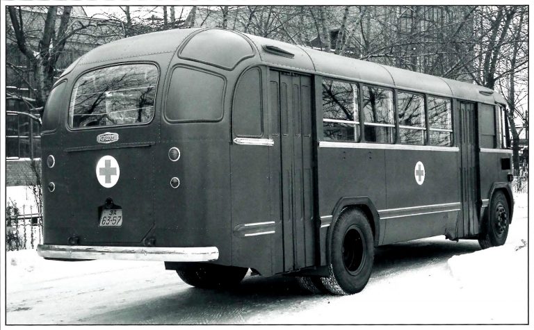 ЗиЛ-158 Санитарный опытный автобус для перевозки больных и раненых