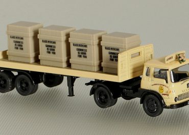 Bedford TK «Guinness» truck tractor with semi-trailer-platform
