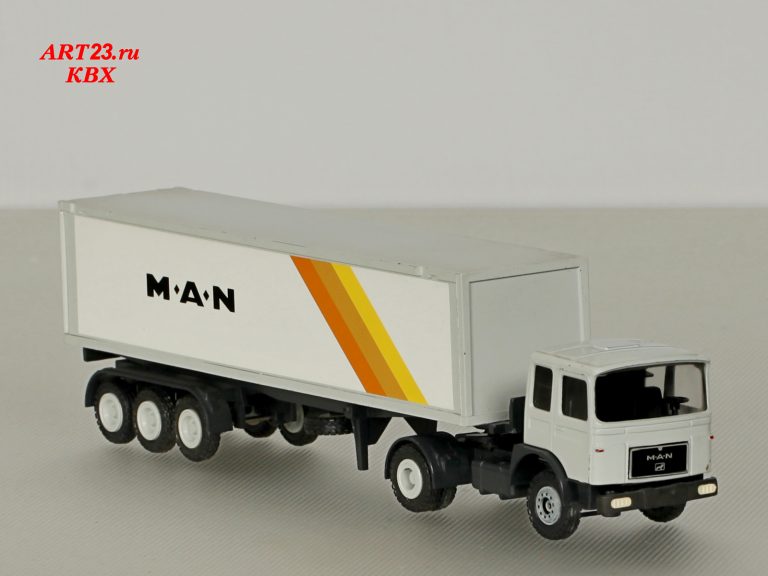 MAN F8 19.361 FS «MAN» Highway truck tractor and 3-Axle semi-trailer-container ship