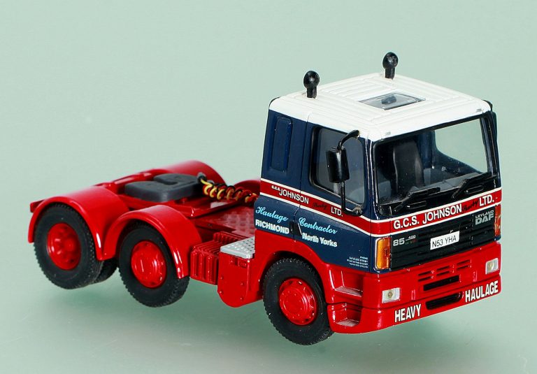 Leyland DAF 85 FTG 85.400 «G.C.S Johnson LTD» truck tractor with Jeep Dolly