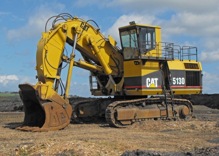 Caterpillar 5130B FS career crawler hydraulic excavator