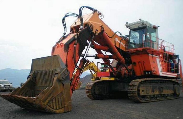 Hitachi EX 1800-2 career crawler hydraulic excavator