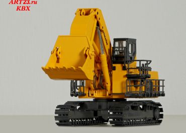 Komatsu PC 1100 LC-6 Avance career crawler hydraulic excavator