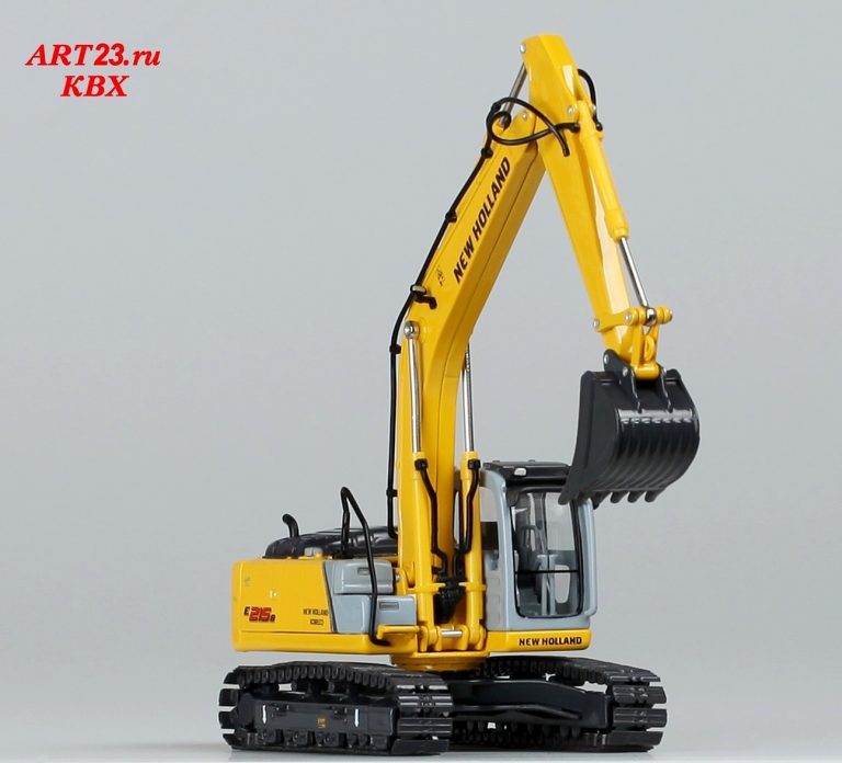 New Holland Kobelco E 215B crawler hydraulic excavator