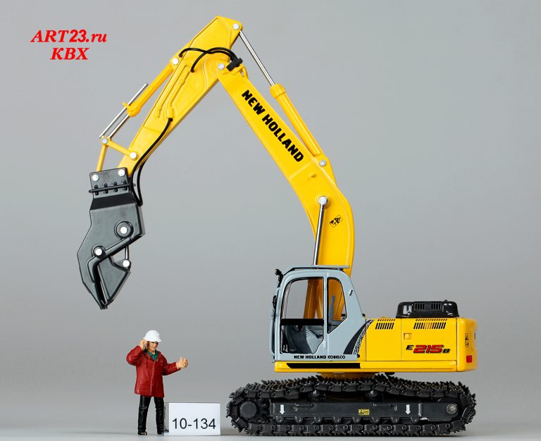 New Holland Kobelco E 215B crawler hydraulic excavator