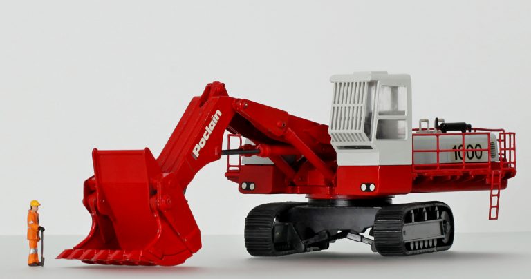 Poclain 1000CK M2 career crawler hydraulic excavator