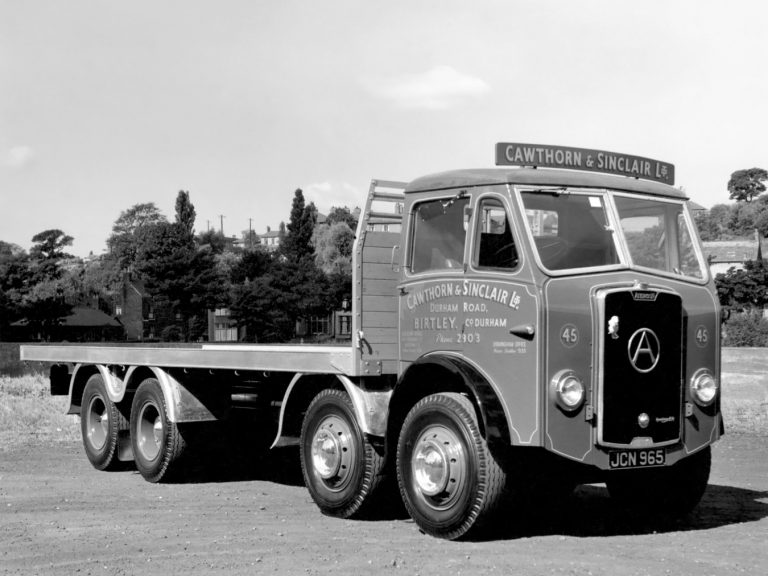 Atkinson Black Knight L1786 «British Road Services» leyland ergomatic trailer set