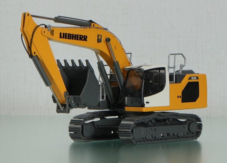 Liebherr R938 Litronic Stage V, Generation 8, crawler hydraulic excavator