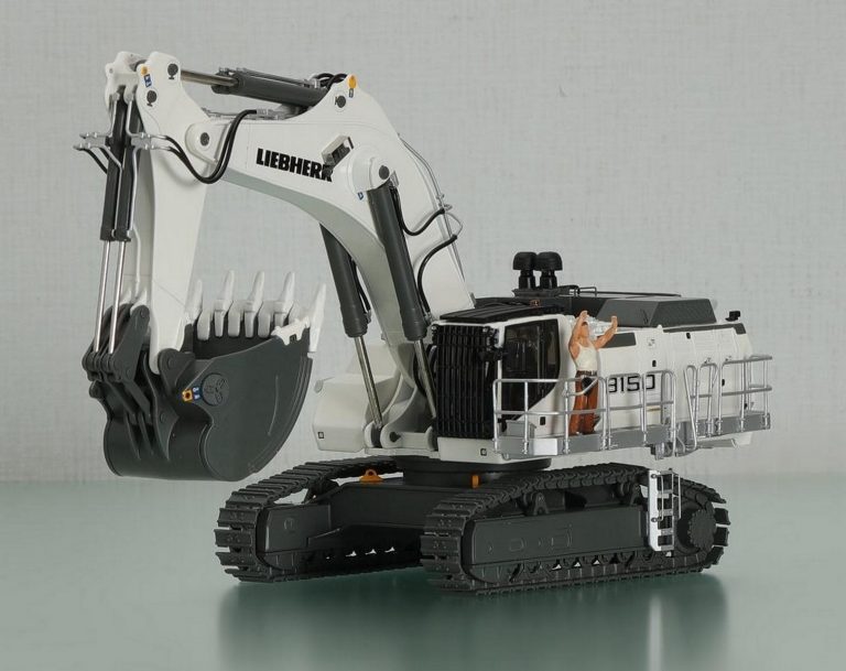 Liebherr R9150B career crawler hydraulic excavator