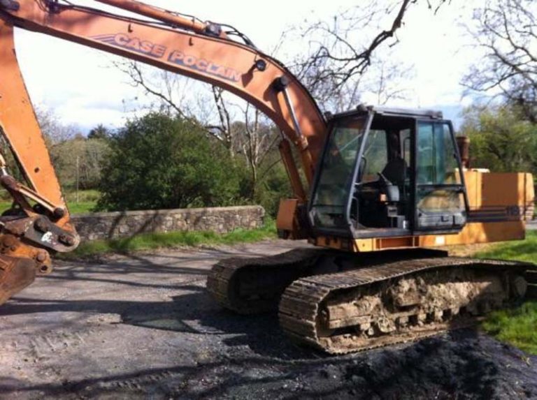 Case Poclain 1188 LC crawler hydraulic excavator