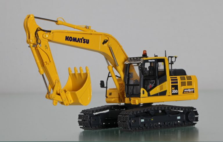 Komatsu PC200i-10 crawler hydraulic excavator