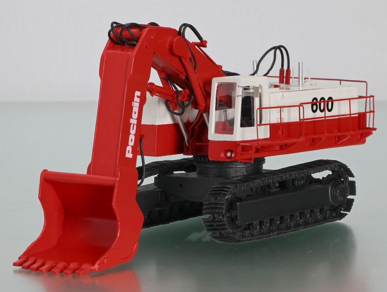 Poclain 600CK M1 Butte career crawler hydraulic excavator
