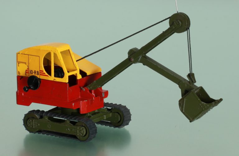 Ruston-Bucyrus 10-RB crawler excavator