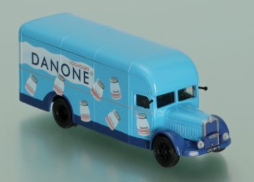 Bernard Type 110 DC6 «Danone» van, chassis CA4LW