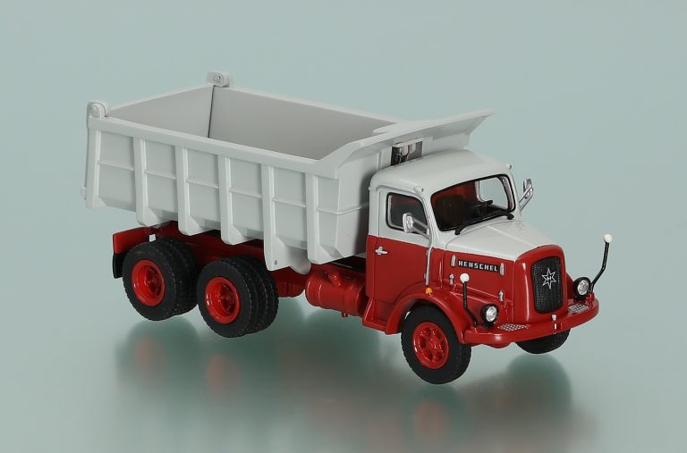 Henschel HS22 HAK mining-construction rear dump truck